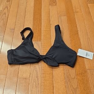 NWT: Black Knot-Front Bikini Top